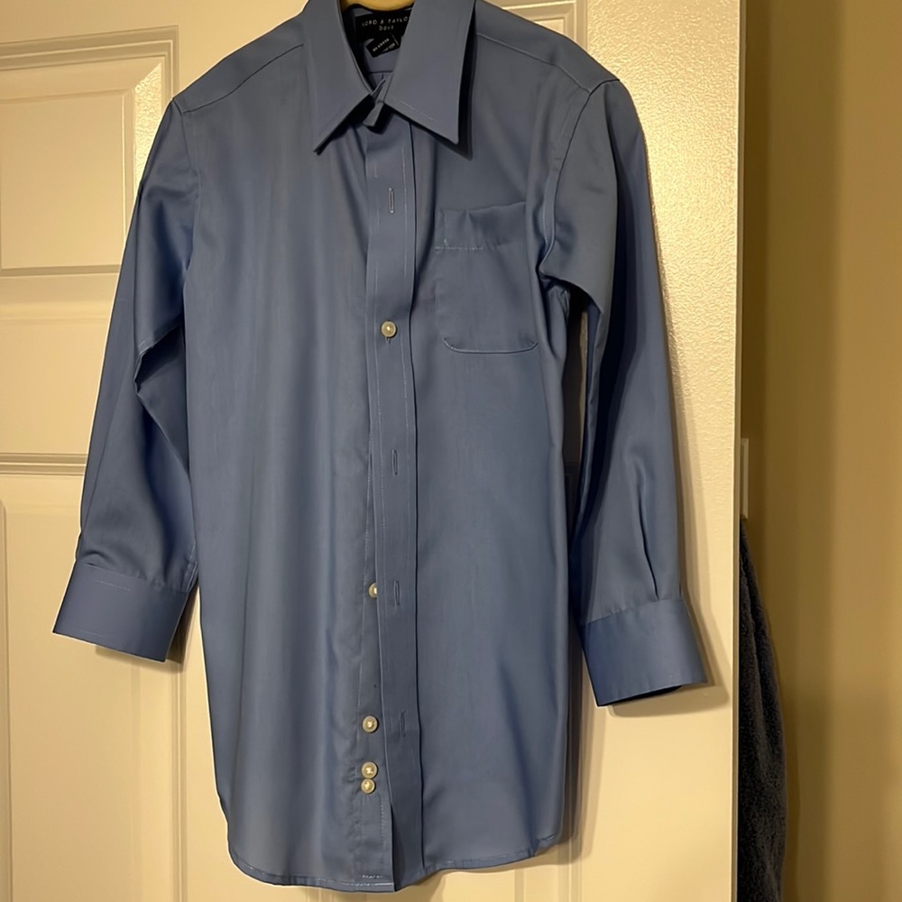 Lord & Taylor Boys Blue button down